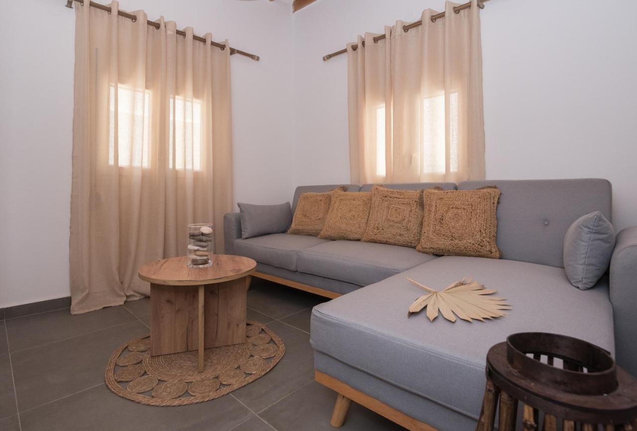 Kanelis Milos Sea Suite Agia Irini  المظهر الخارجي الصورة