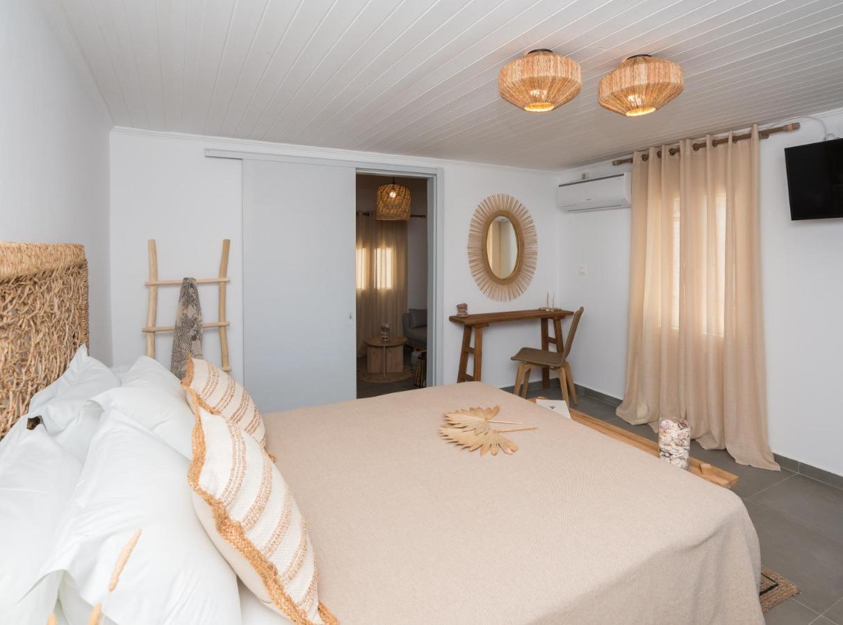 Kanelis Milos Sea Suite Agia Irini  المظهر الخارجي الصورة