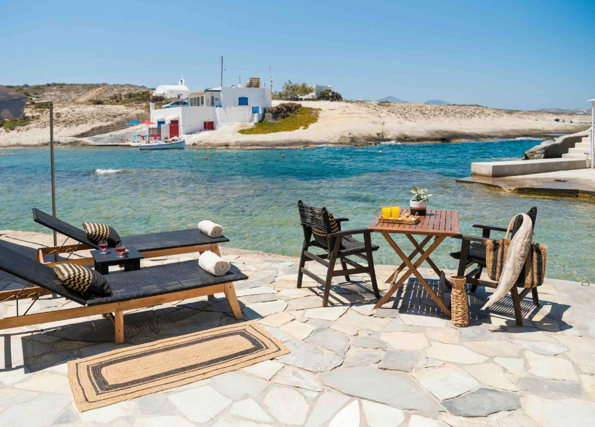 Kanelis Milos Sea Suite Agia Irini  المظهر الخارجي الصورة