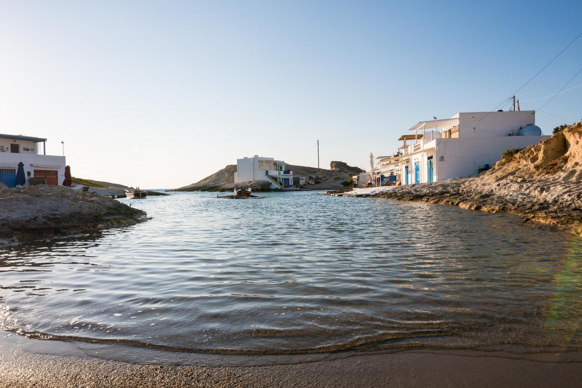 Kanelis Milos Sea Suite Agia Irini  المظهر الخارجي الصورة
